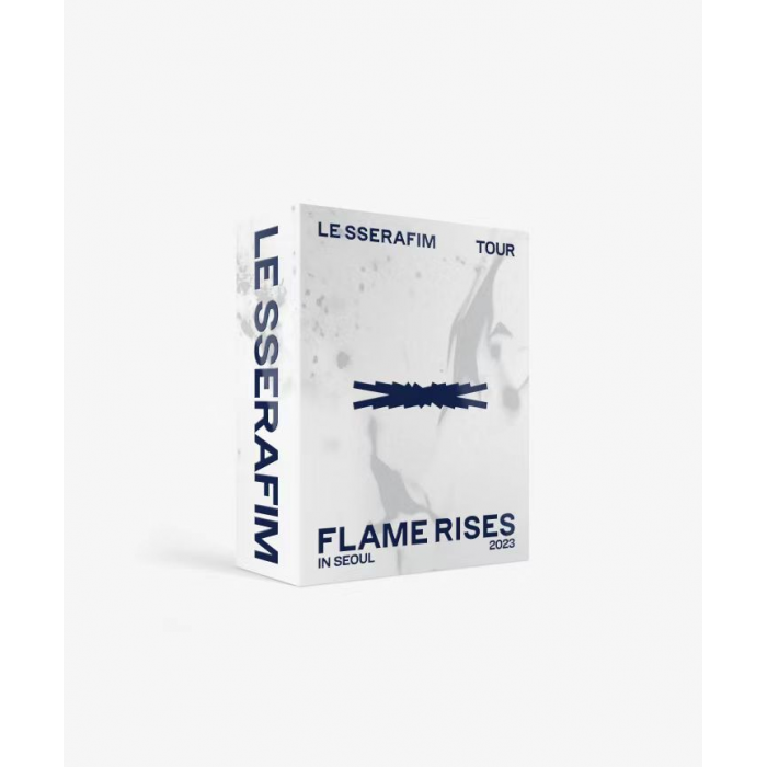 LE SSERAFIM [2023 Tour: FLAME RISES] Premium Photo